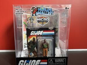 WORLD'S SMALLEST MICRO/ FIGURES & COMICS MACHINE GUNNER CODE NAME: ROADBLOCK